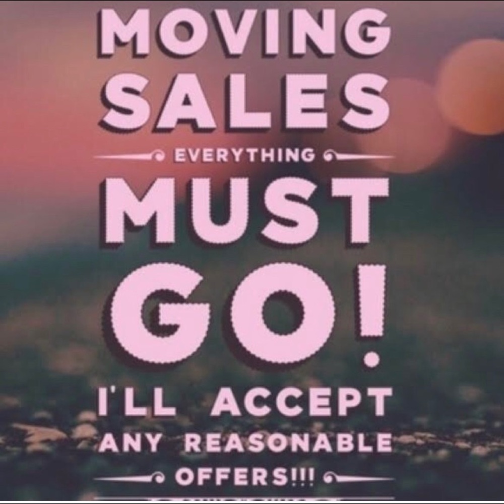 Moving Sale!  Help me pack less! 🏡